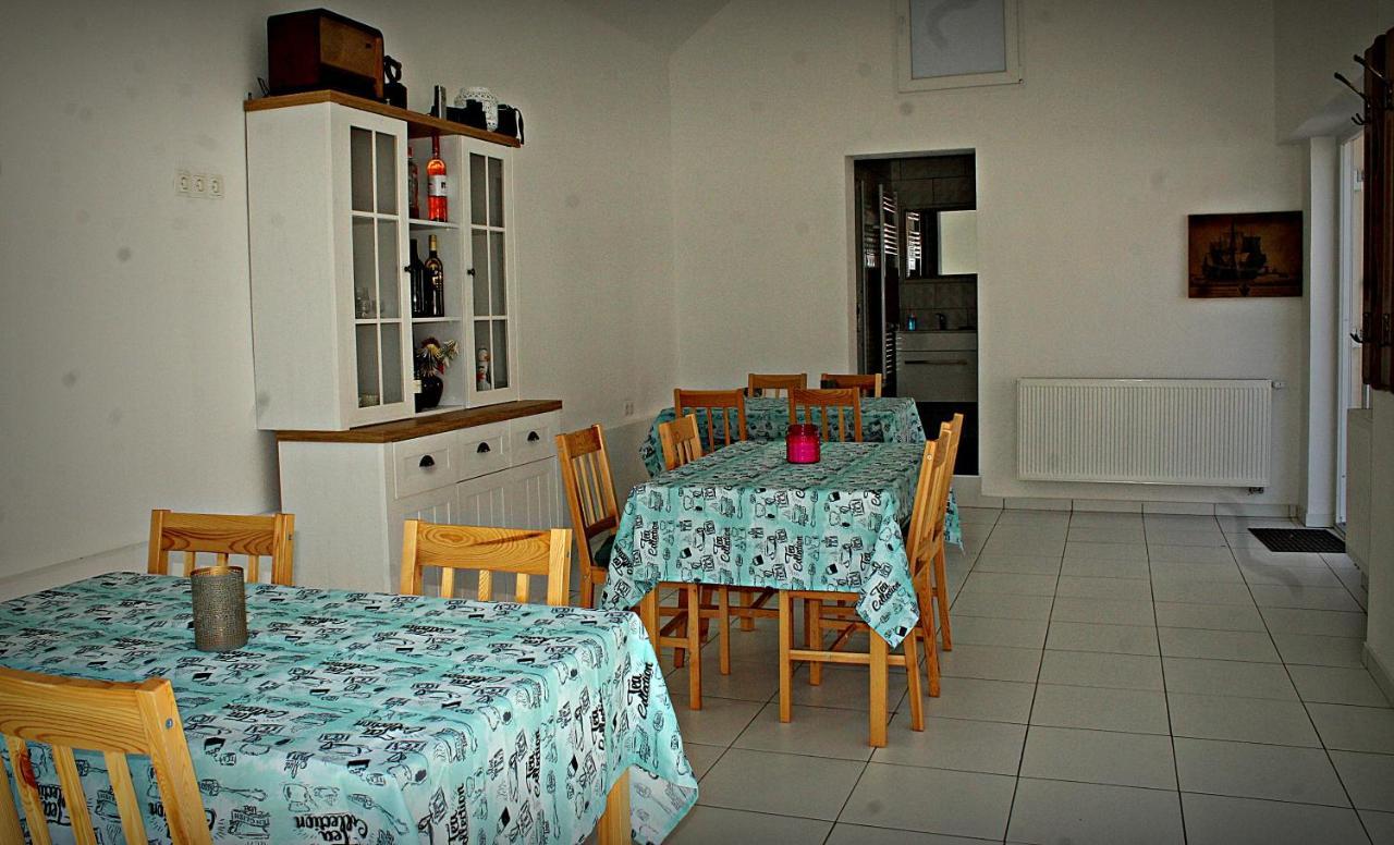 Bed and Breakfast Yosefsfeld Kutjevo Екстер'єр фото